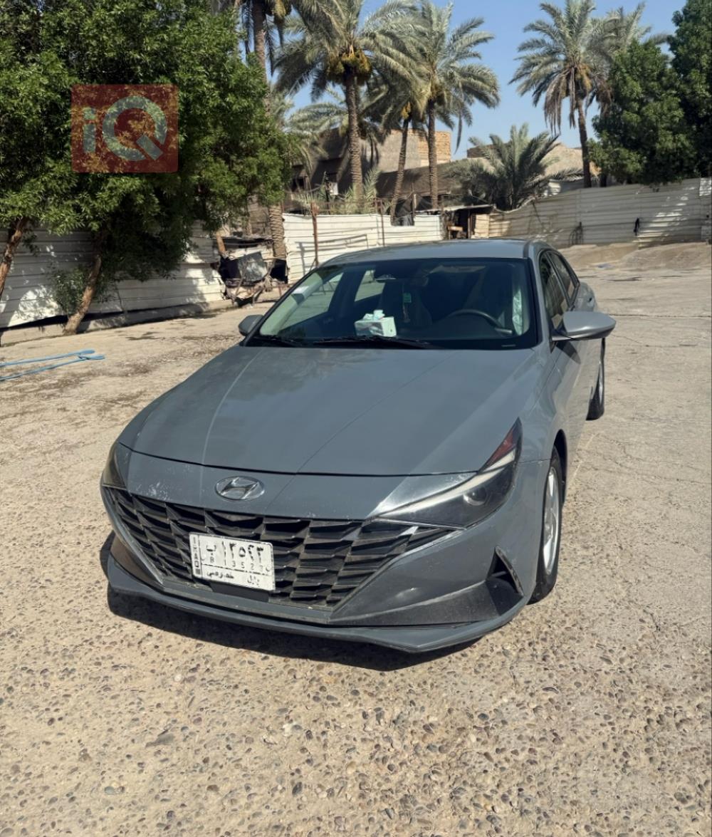 هیوندای ئەلەنترا